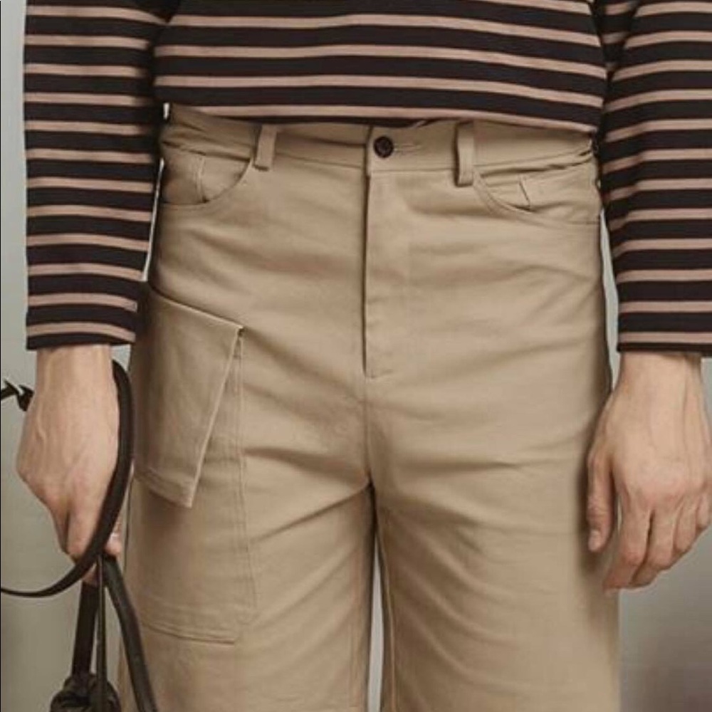 Mens Short Khaki Size 28-29